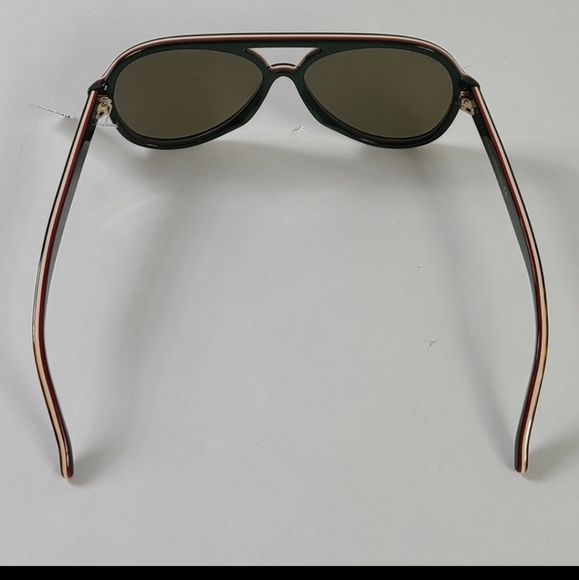 Authentic GUCCI brand new sunglasses with tags - Picture 4 of 6